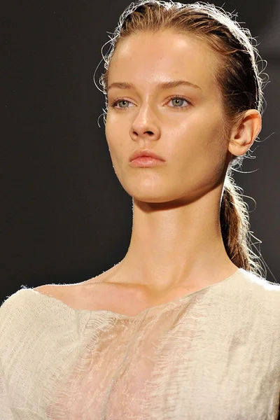 Look 23